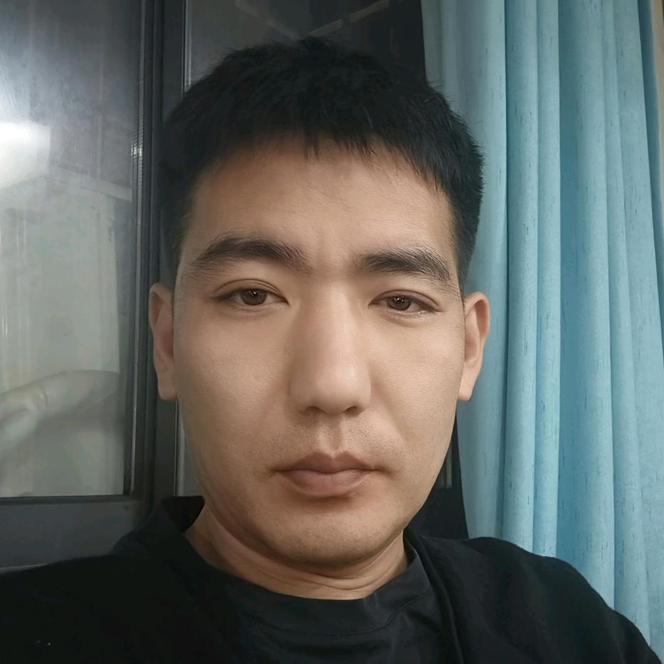 鴻信达门窗王强