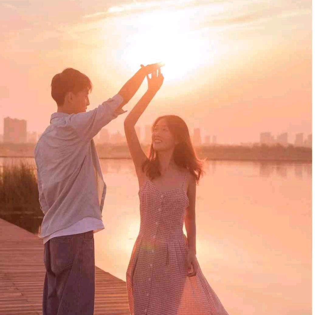 👩‍❤️‍👩