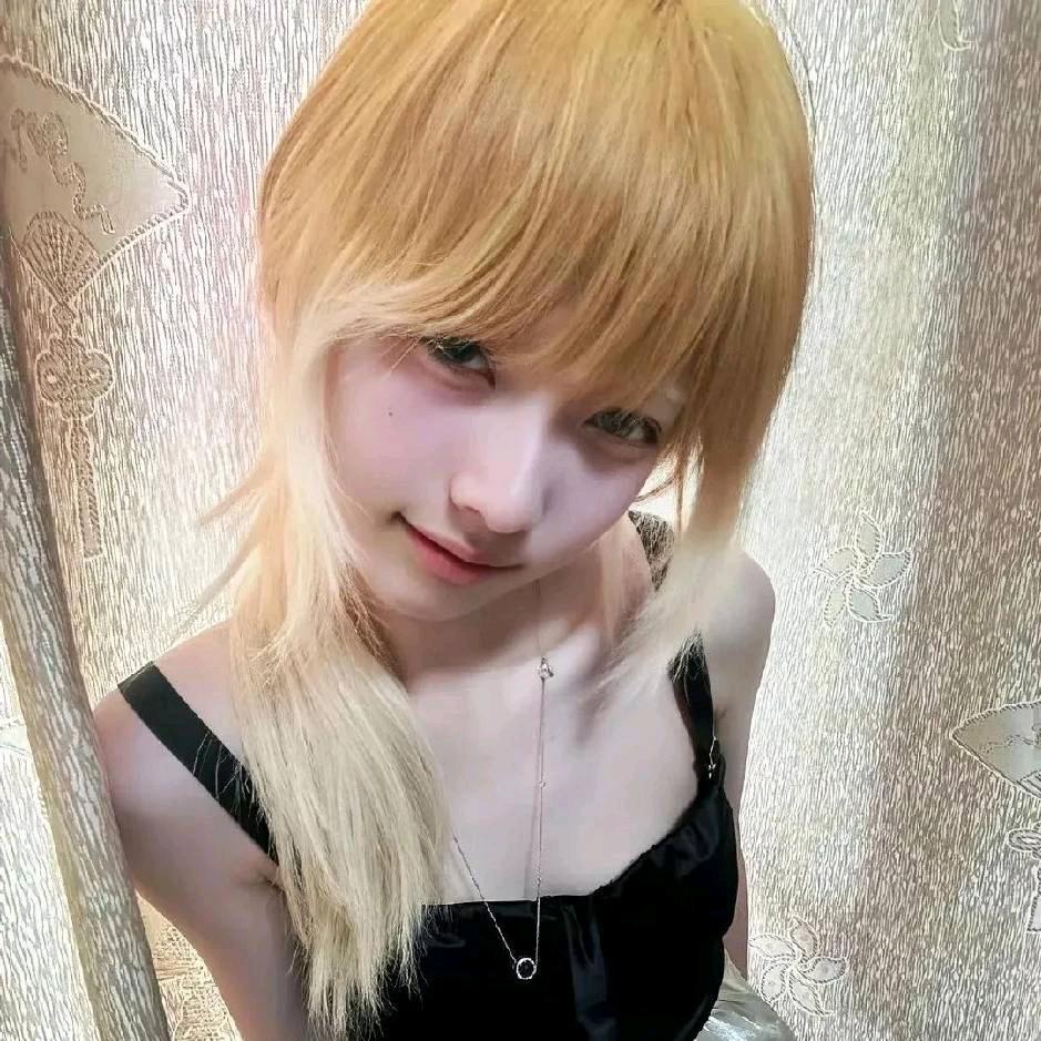 小露卷