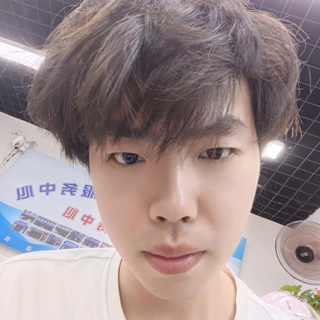 小迷钟爱