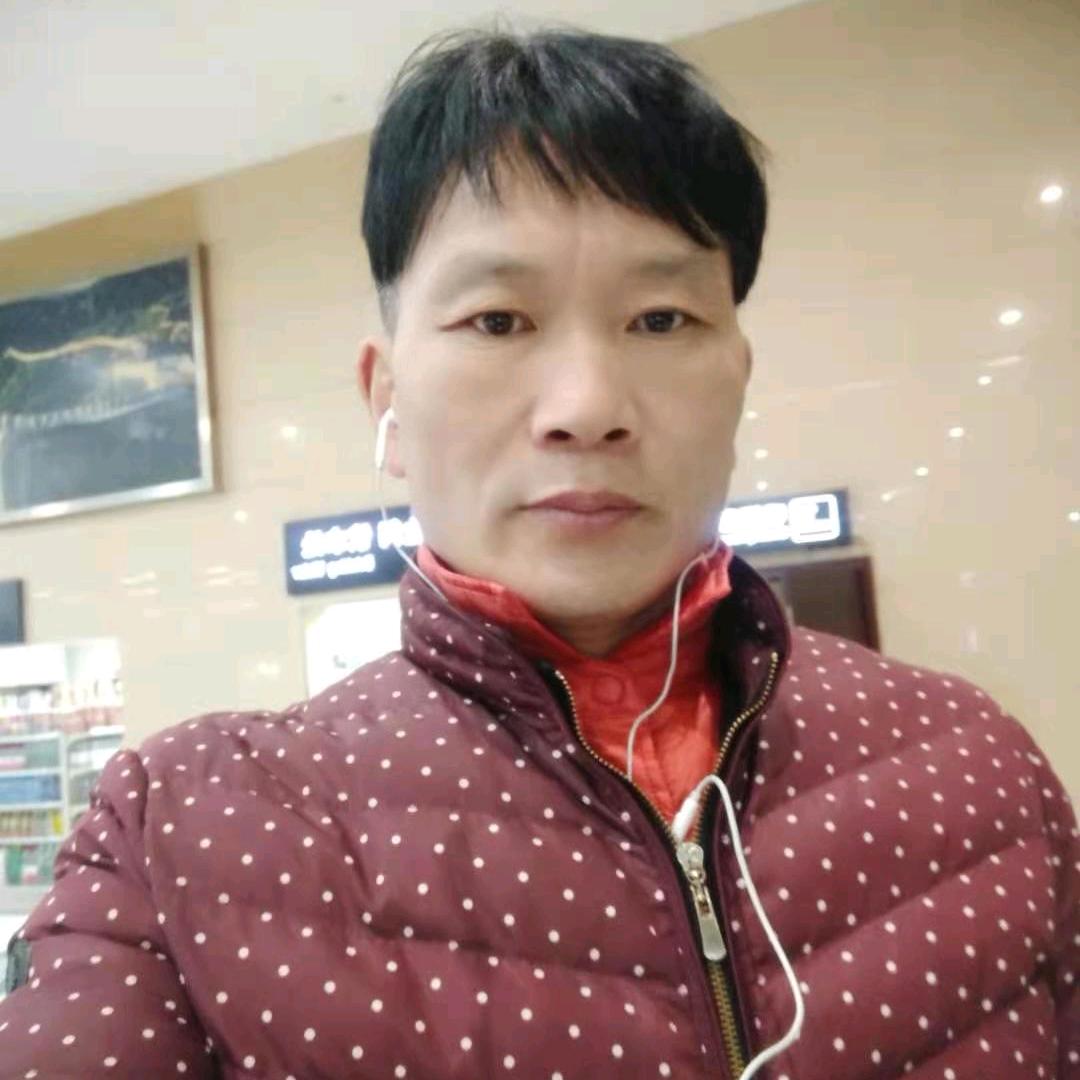 5龙市 龙洞湾大酒店