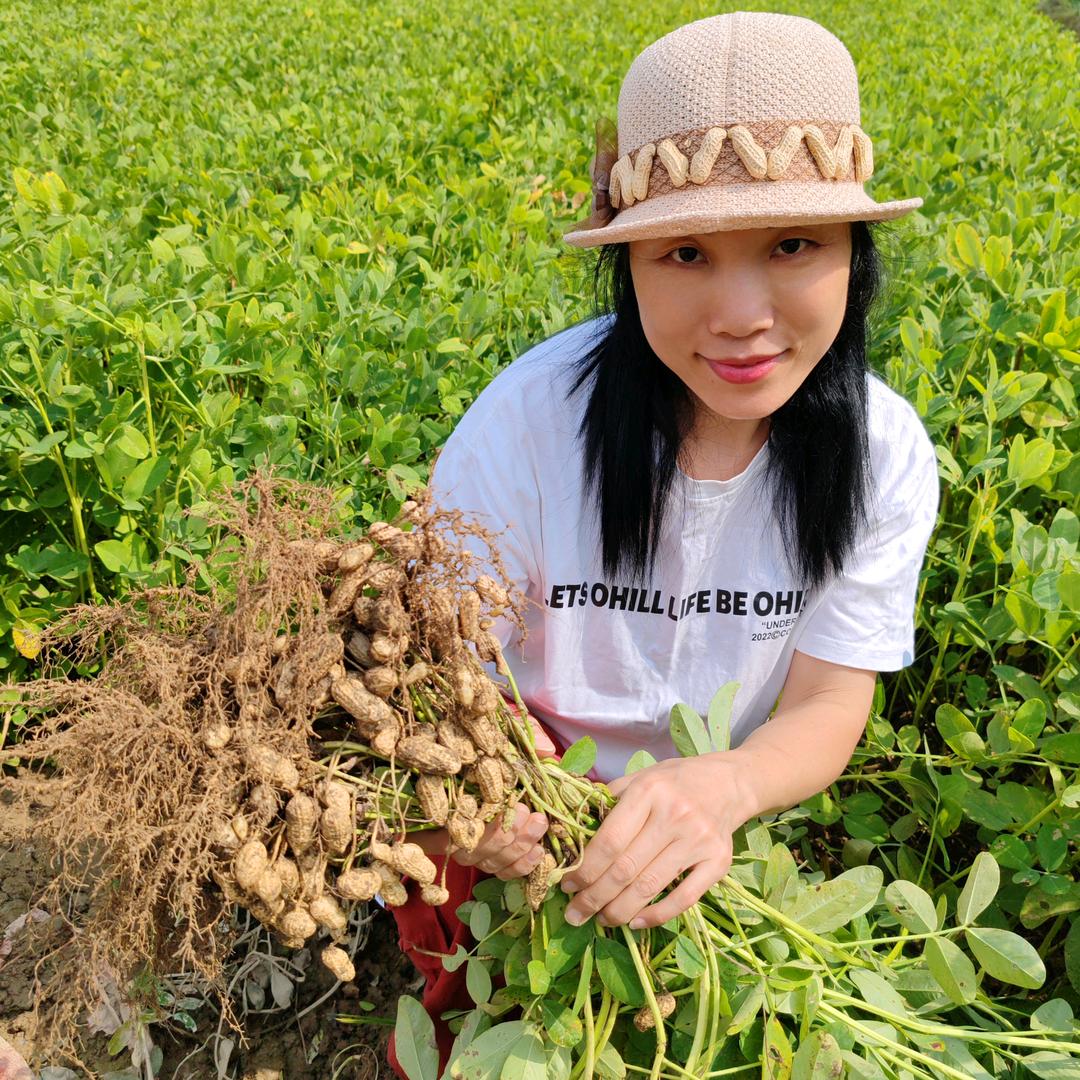 艺芳(双艺曳舞)