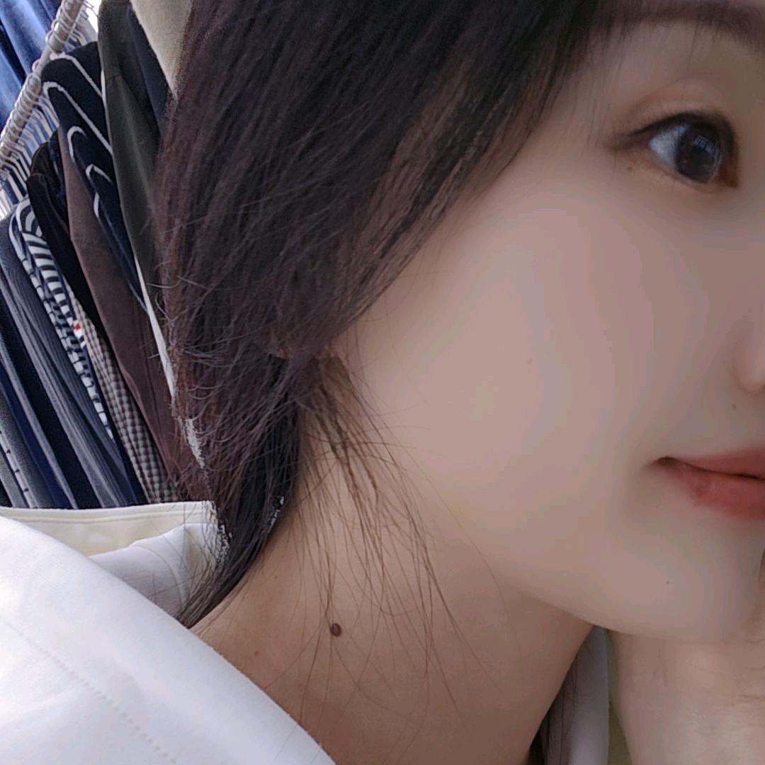 房东的ᰔᩚ猫ᐝ