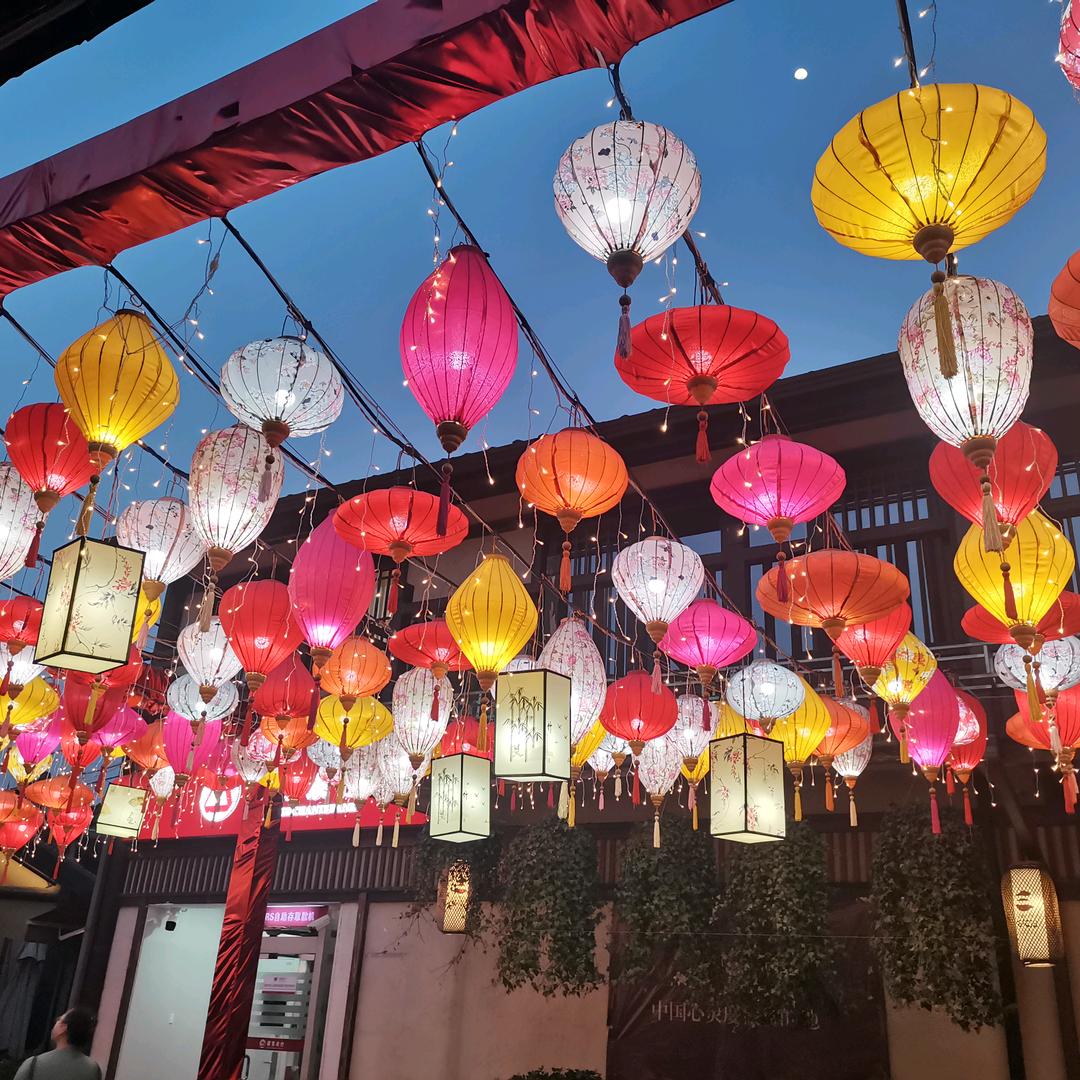 “佑佑小盆友”