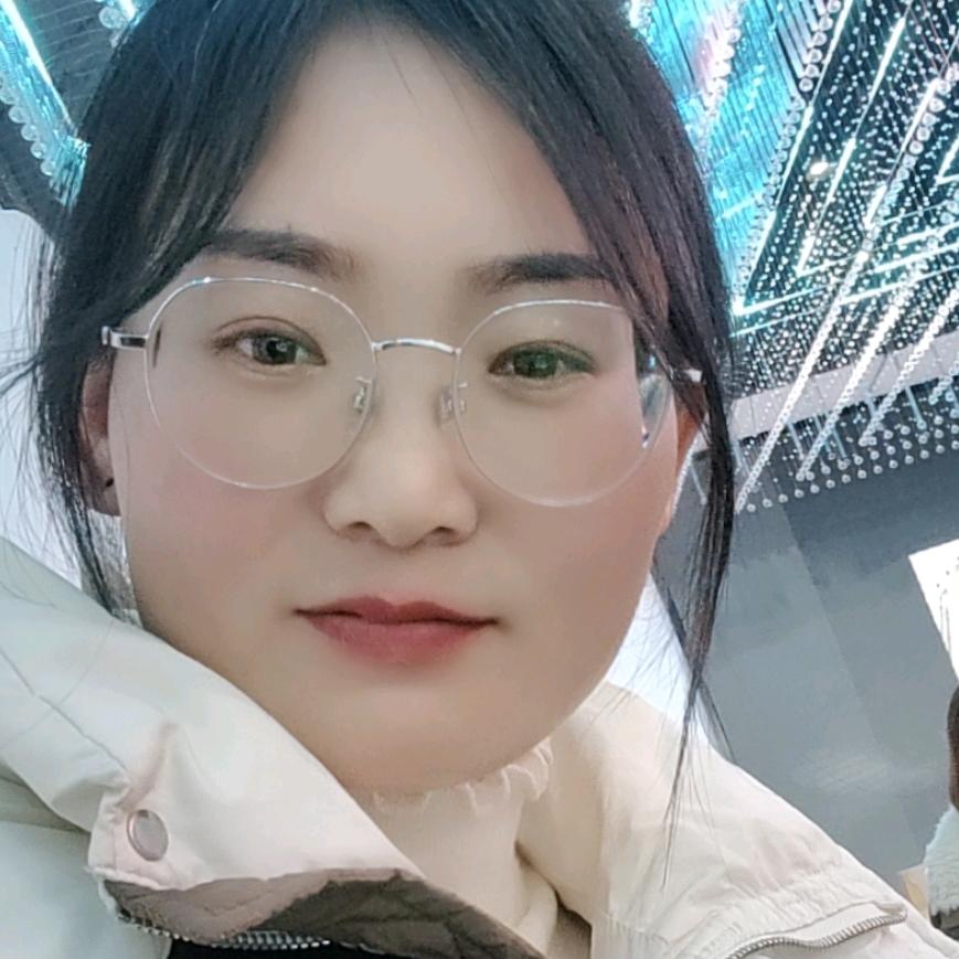 李小琢