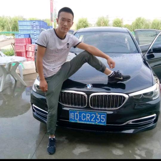 薛庙小龙虾周桂仓