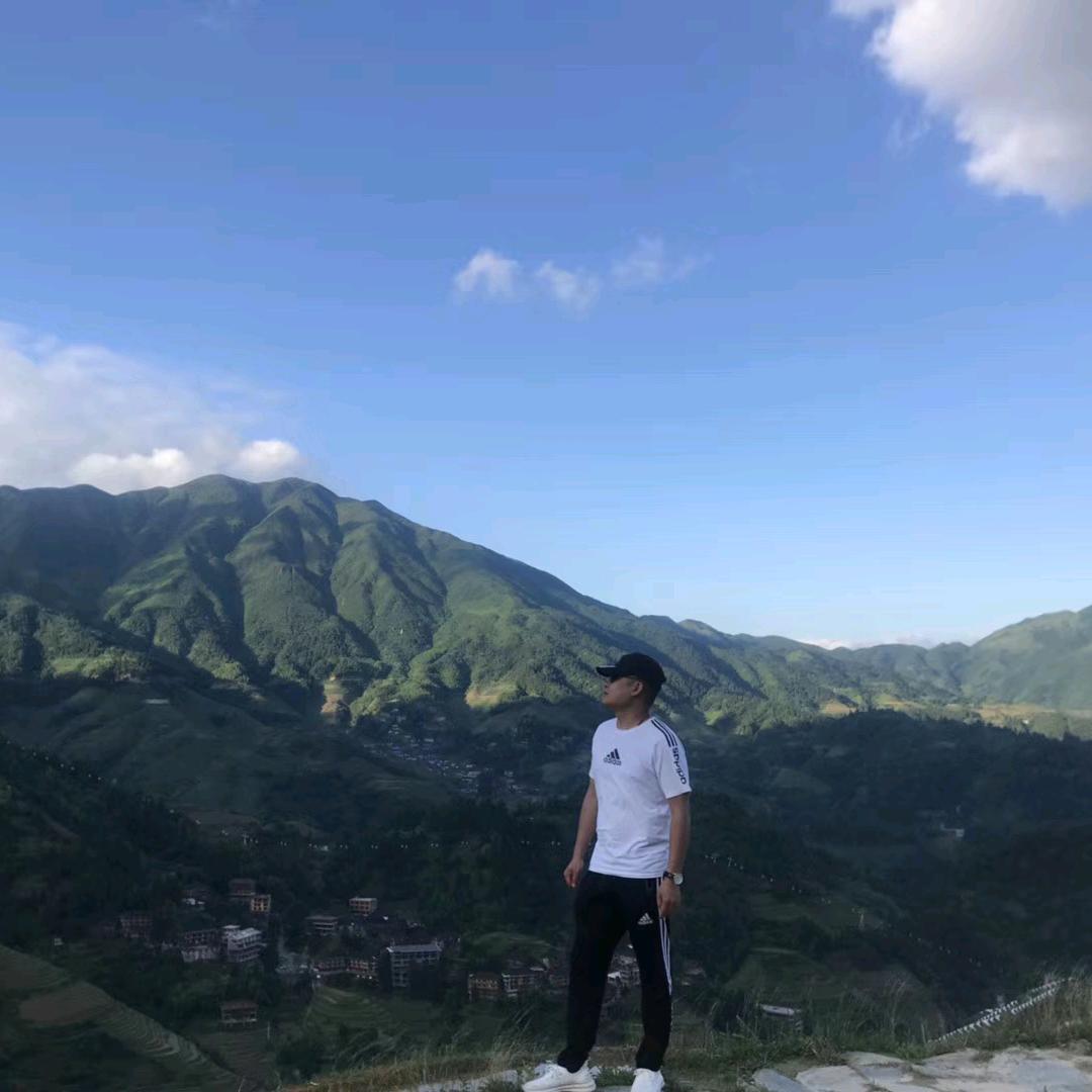 嗨、静哥