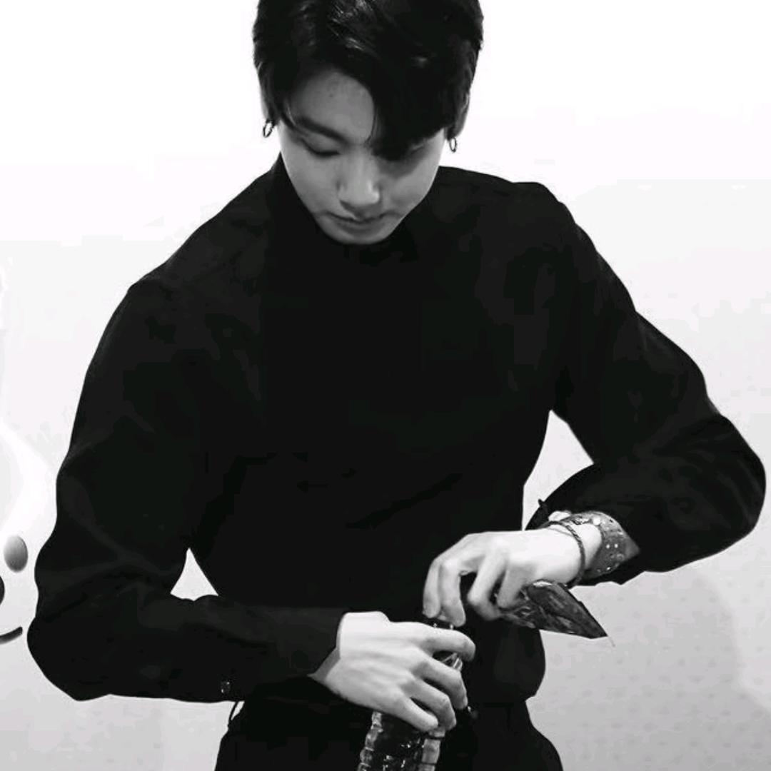 🧛‍♀️🧛‍♀️🧛‍♀️🧛‍♀️