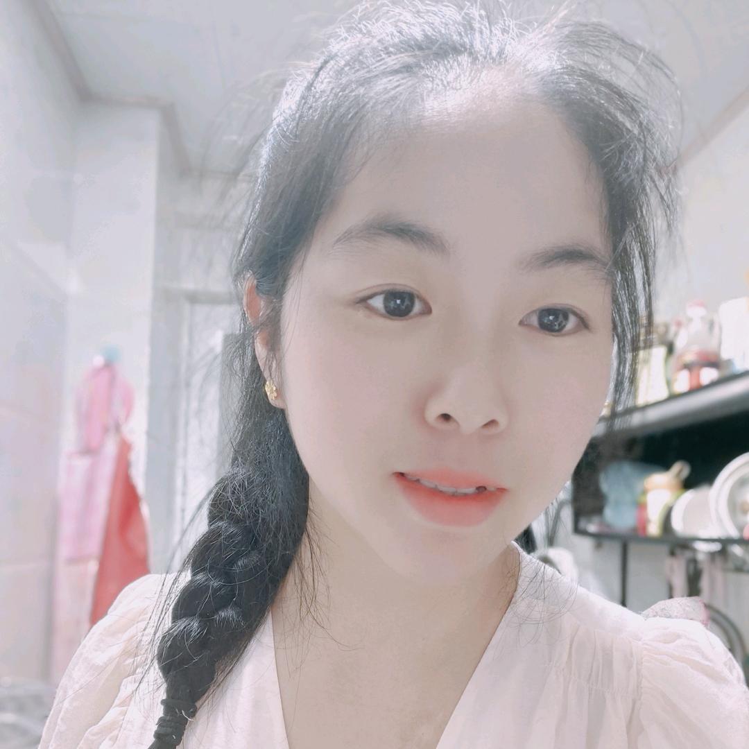 四川妹儿     小芳