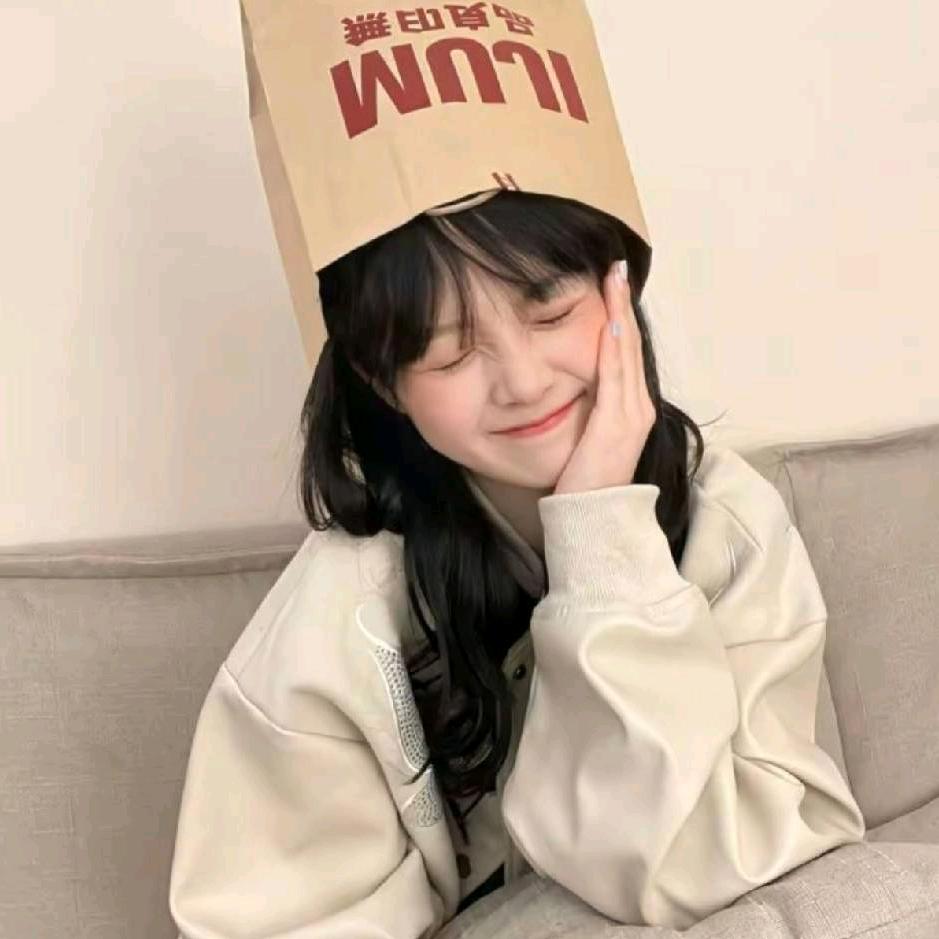 小V