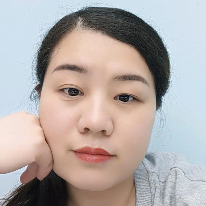 小丽，