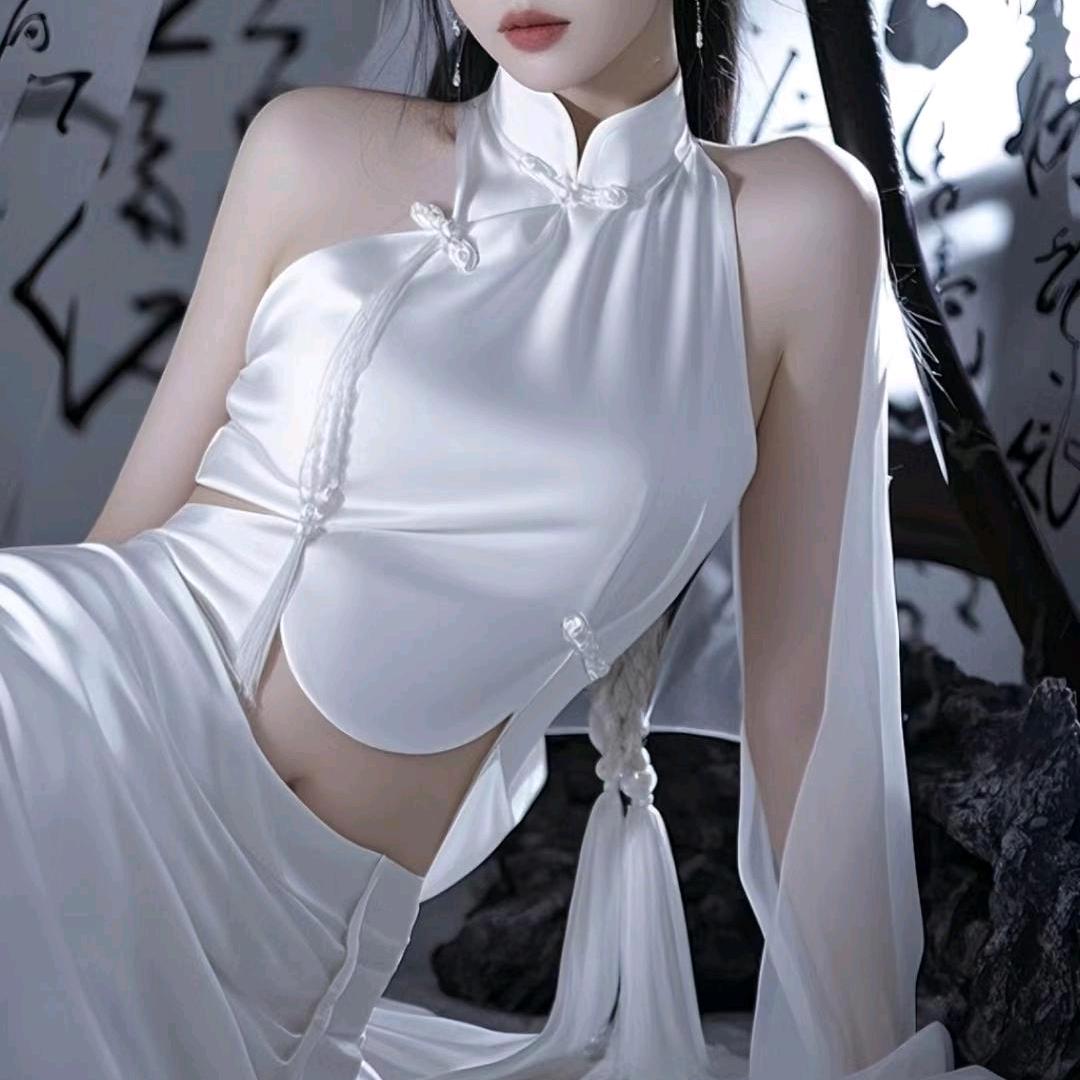 蔓蔓青萝。
