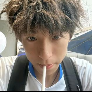 手心的蔷薇