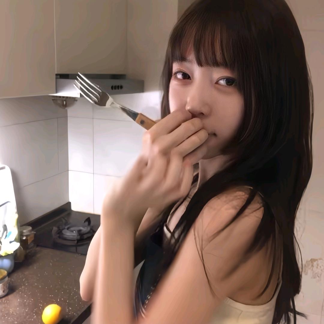 小小晶_