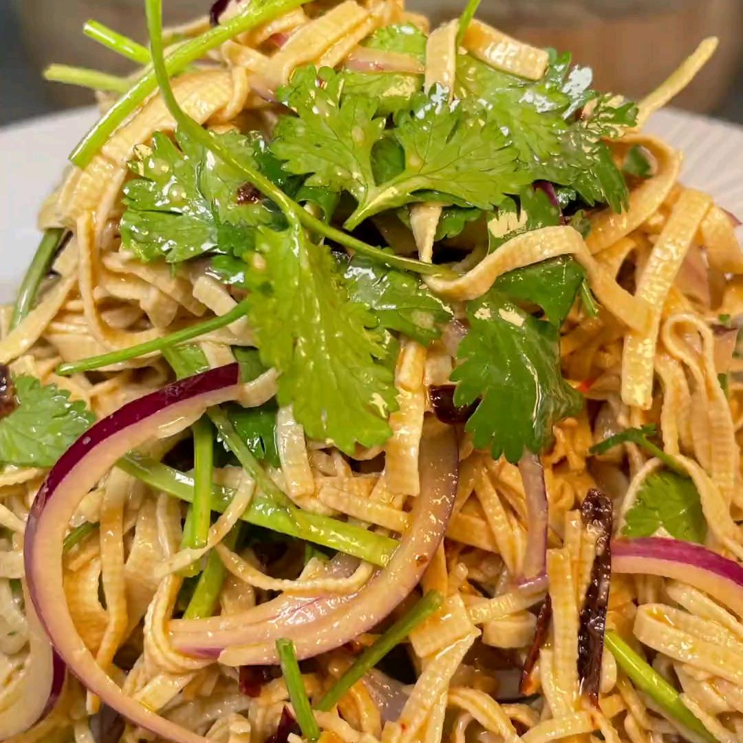 晓庆东北烧烤地锅鸡手工水饺