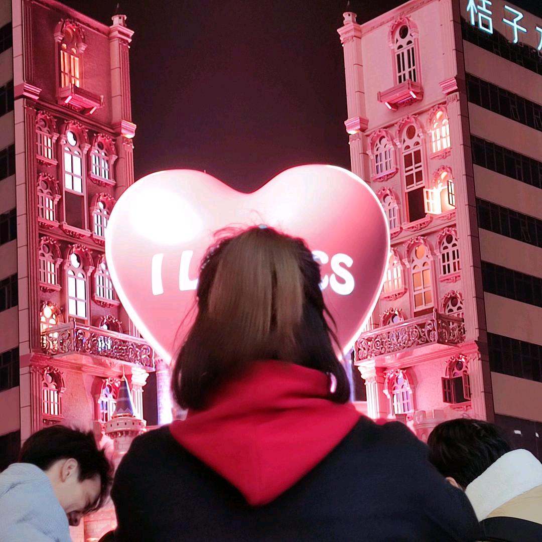 是小群群呀