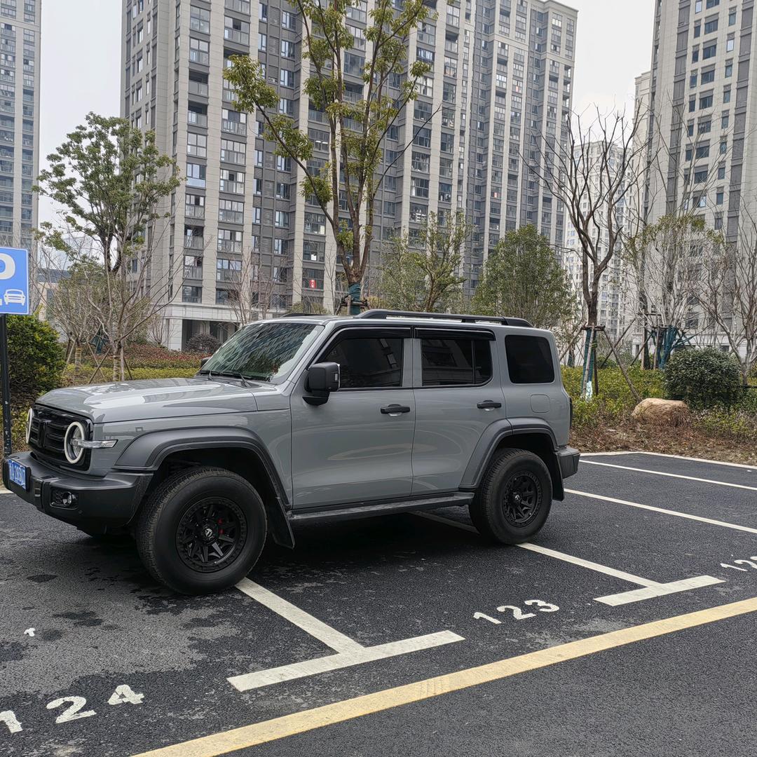 杭州市岑先生