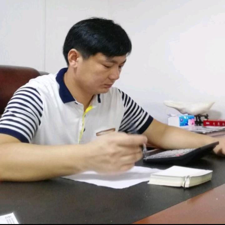 肖振华头像