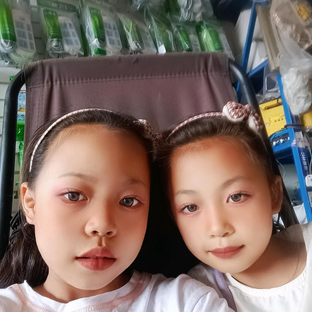 新国鼎五金机电超市(平坝店)