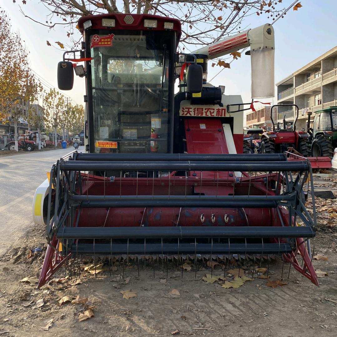 精品二手农机批发