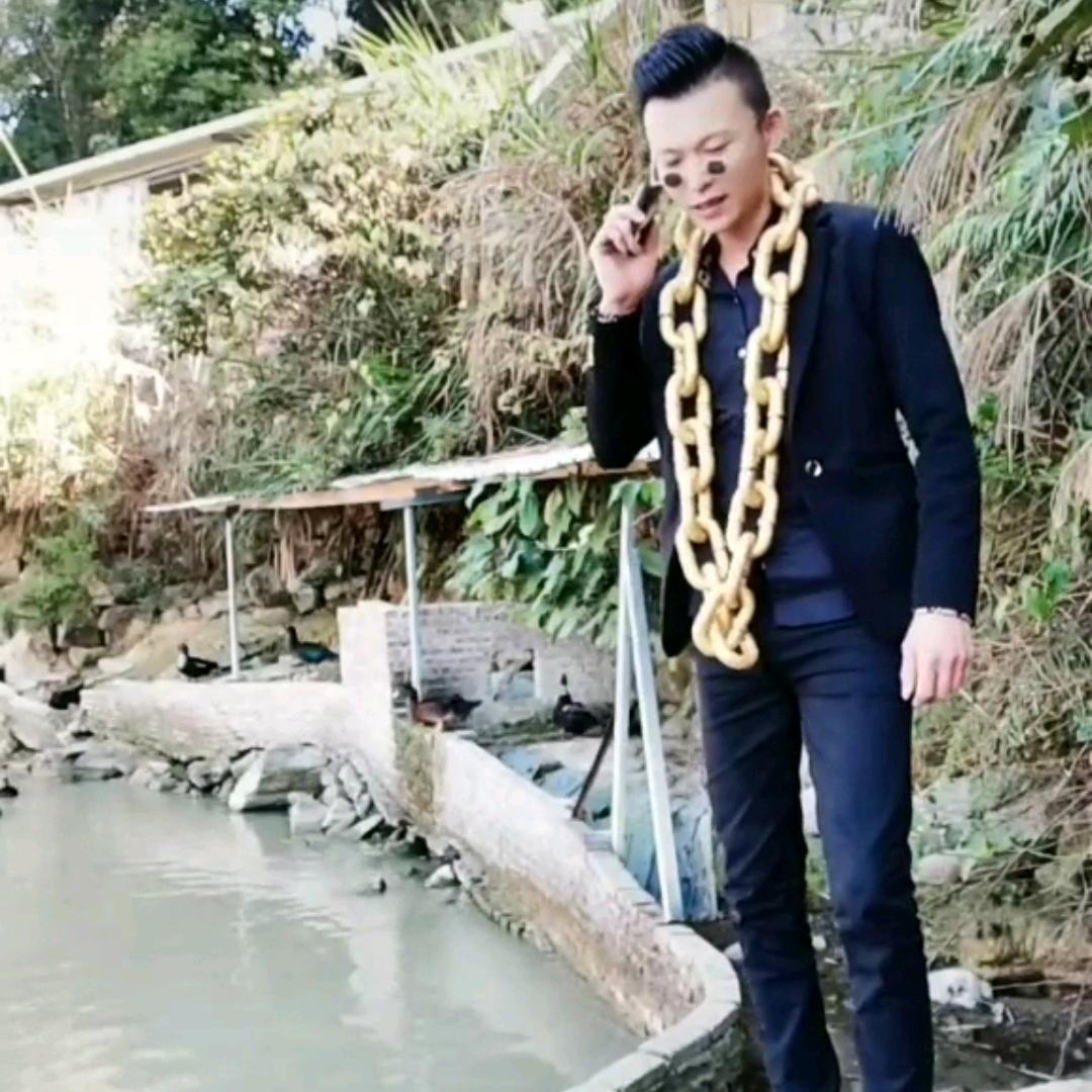 孔锵