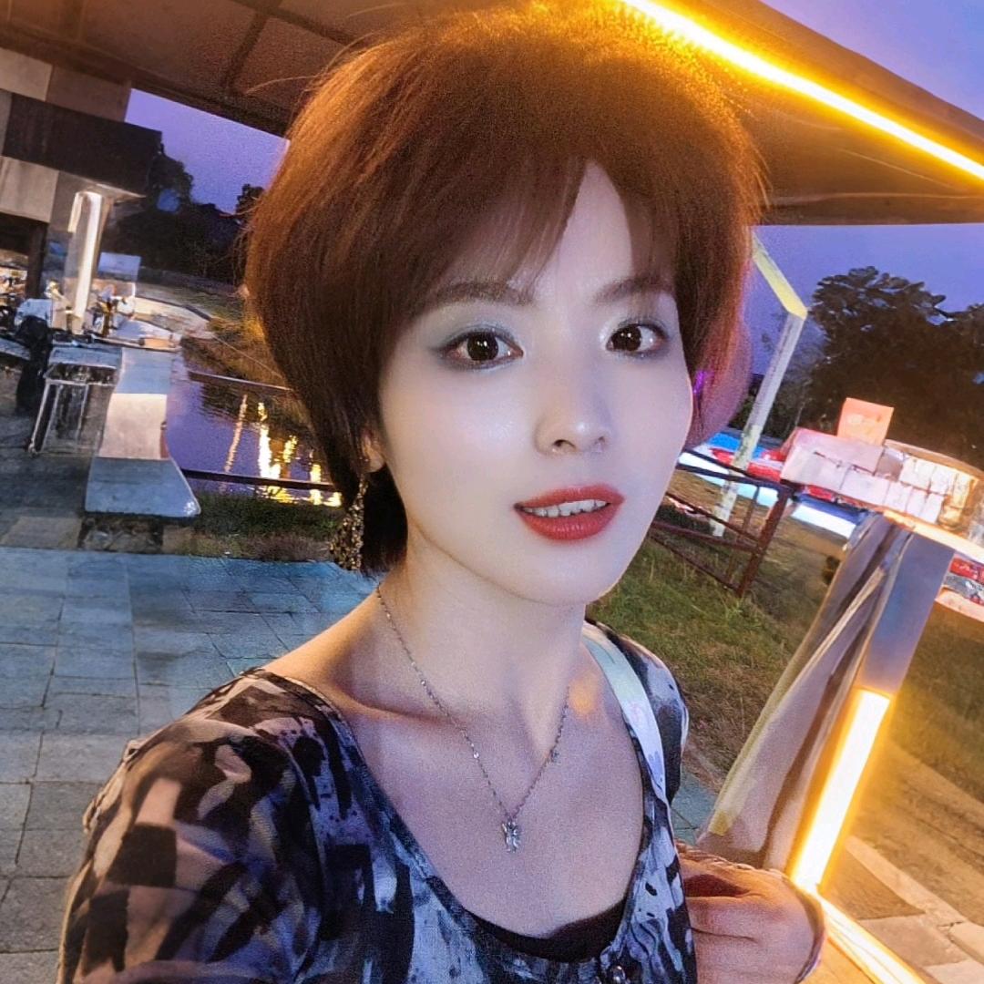 可盐可甜🍒🍒