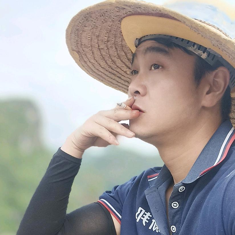 罗兴《大理石开采》