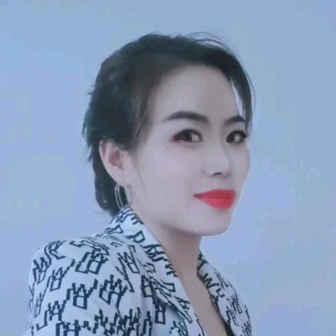 妮妮：