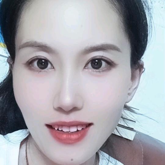艳红