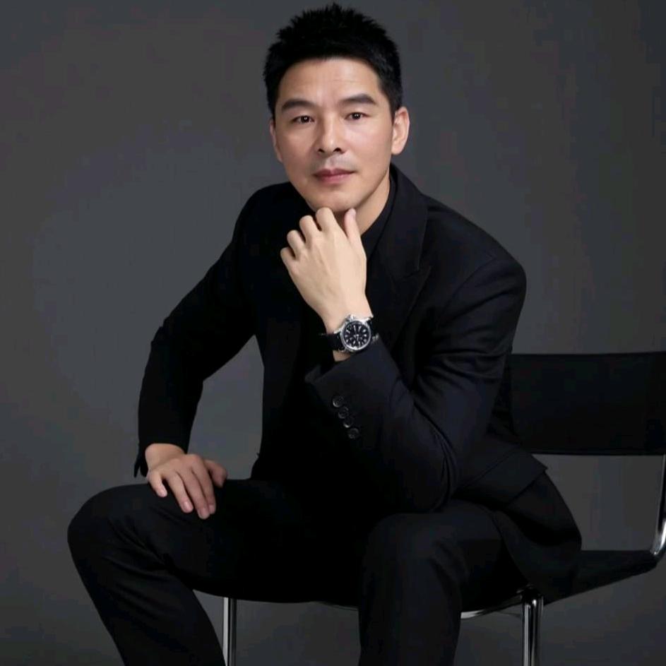 要年轻玩抖音。