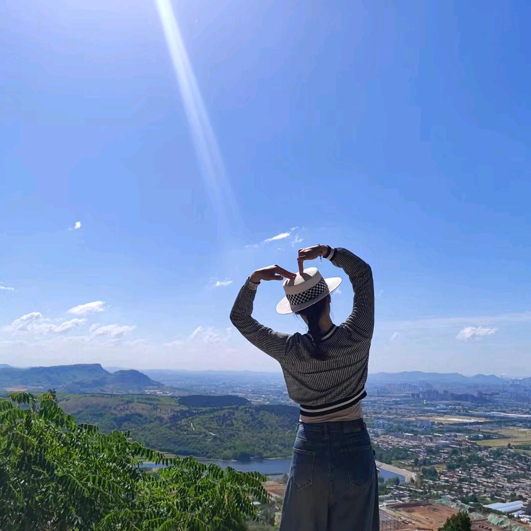 🌷妮娜🌷头像