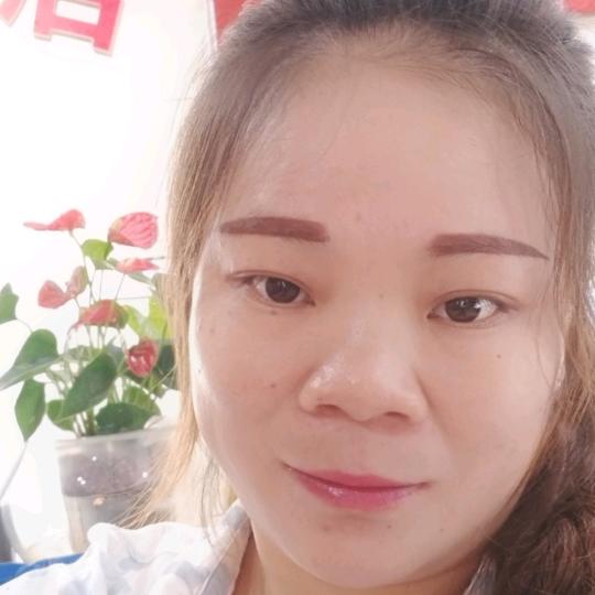 阳光明珠家居银姐