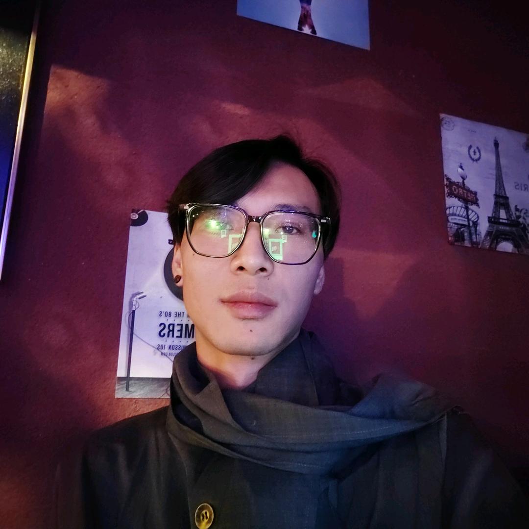 不会喝酒的调酒师