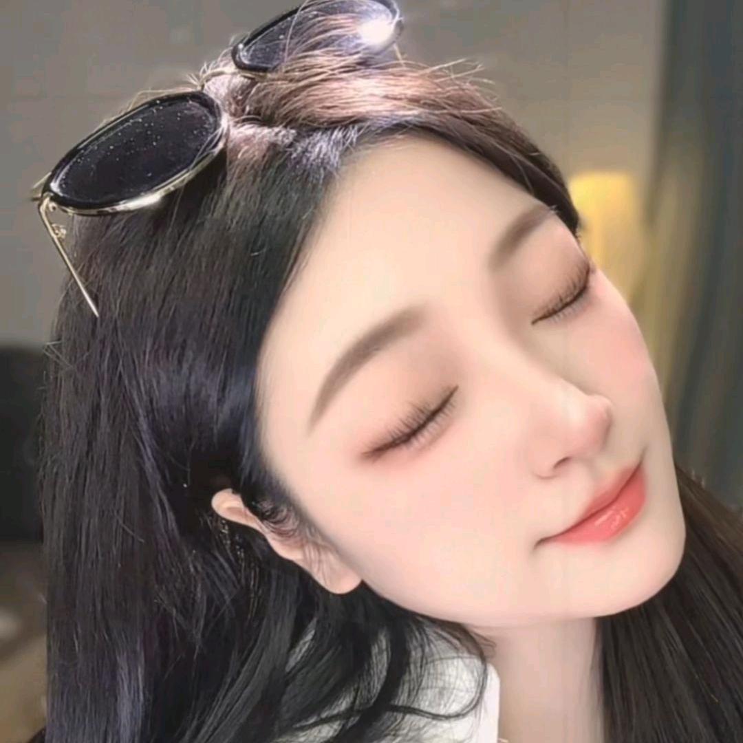 Moon.🌙