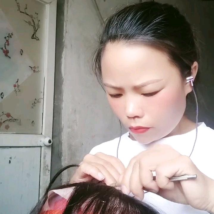蓝天彩虹