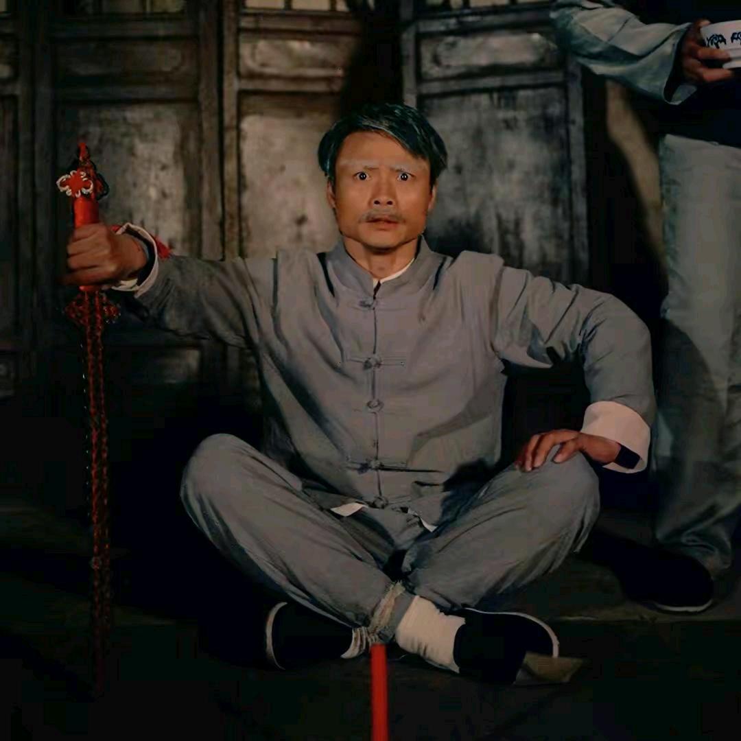 🤡冲1万粉👿