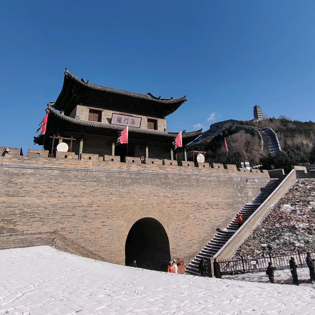 山西导游兼司机周鹏