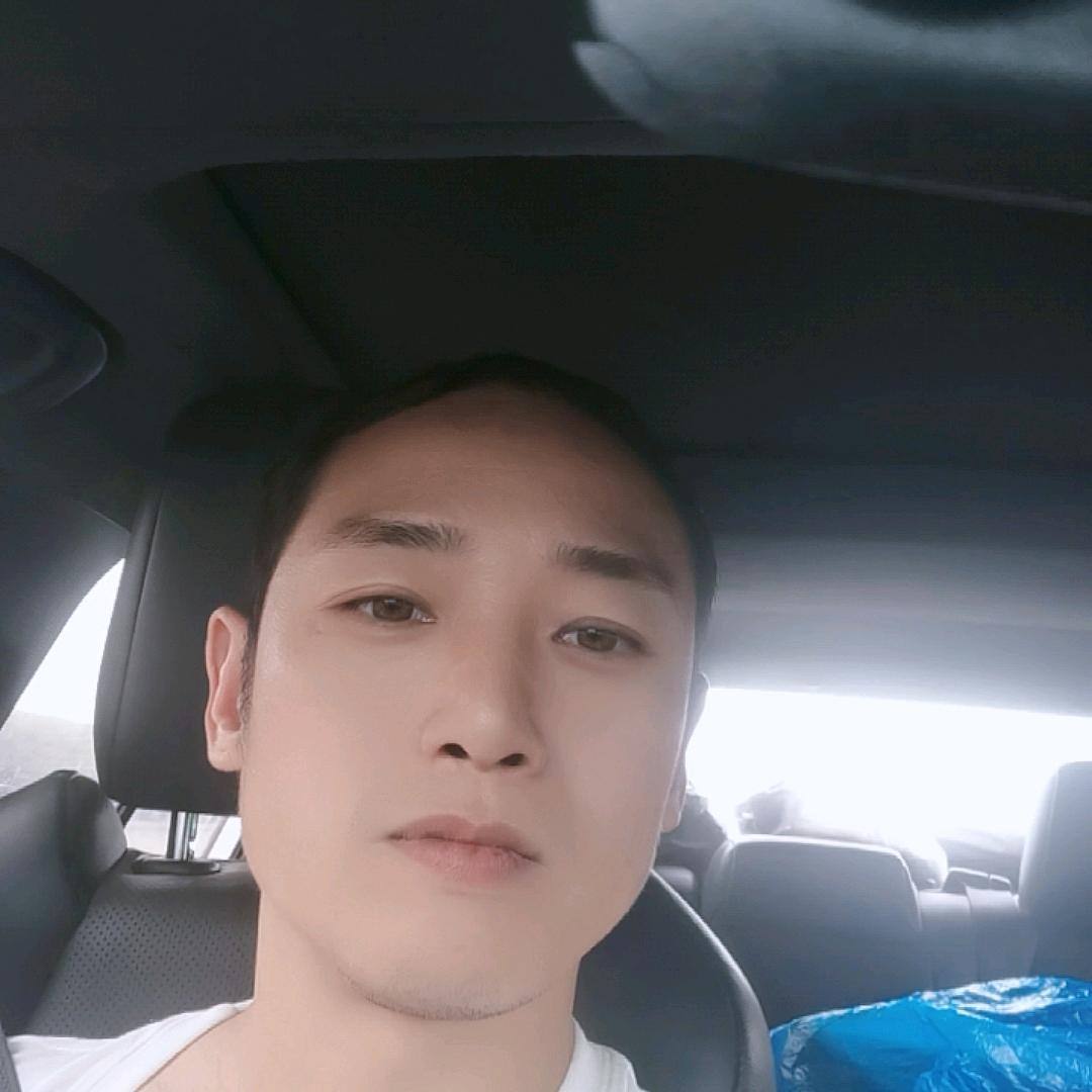 承接各种切墙拆墙 〈尤春峰〉