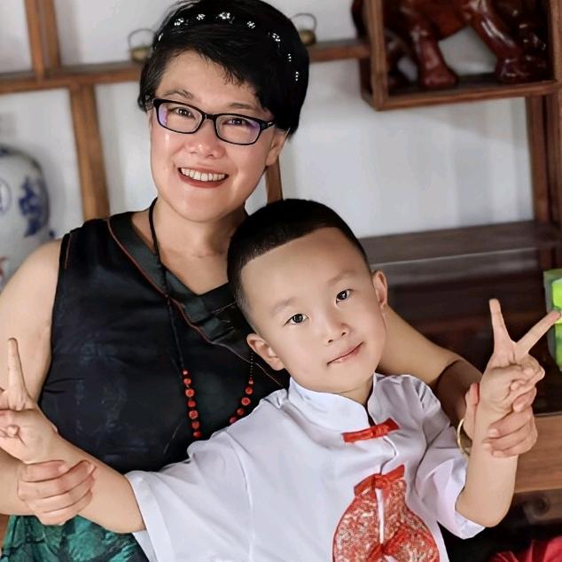 二妹婆婆（小玉一家人）