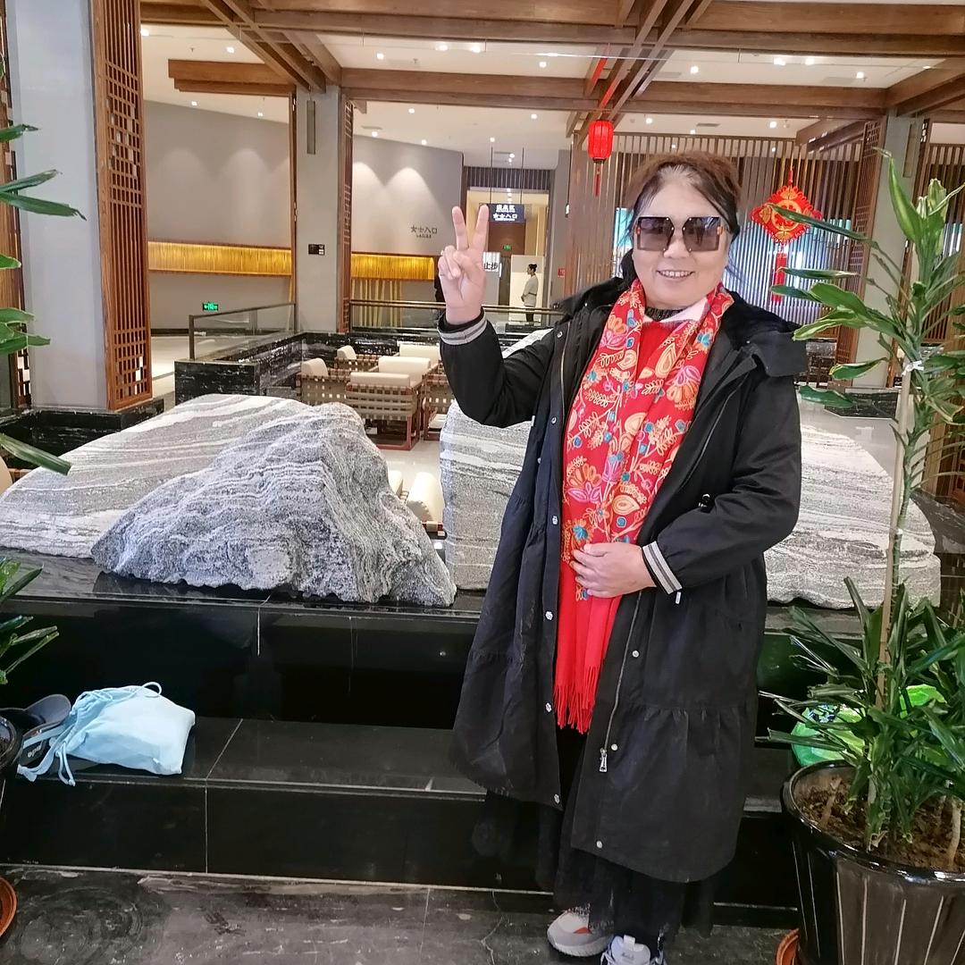 吴，职业学成的，自己，发挥的