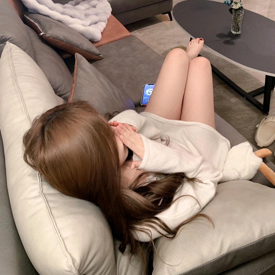 奕露服饰