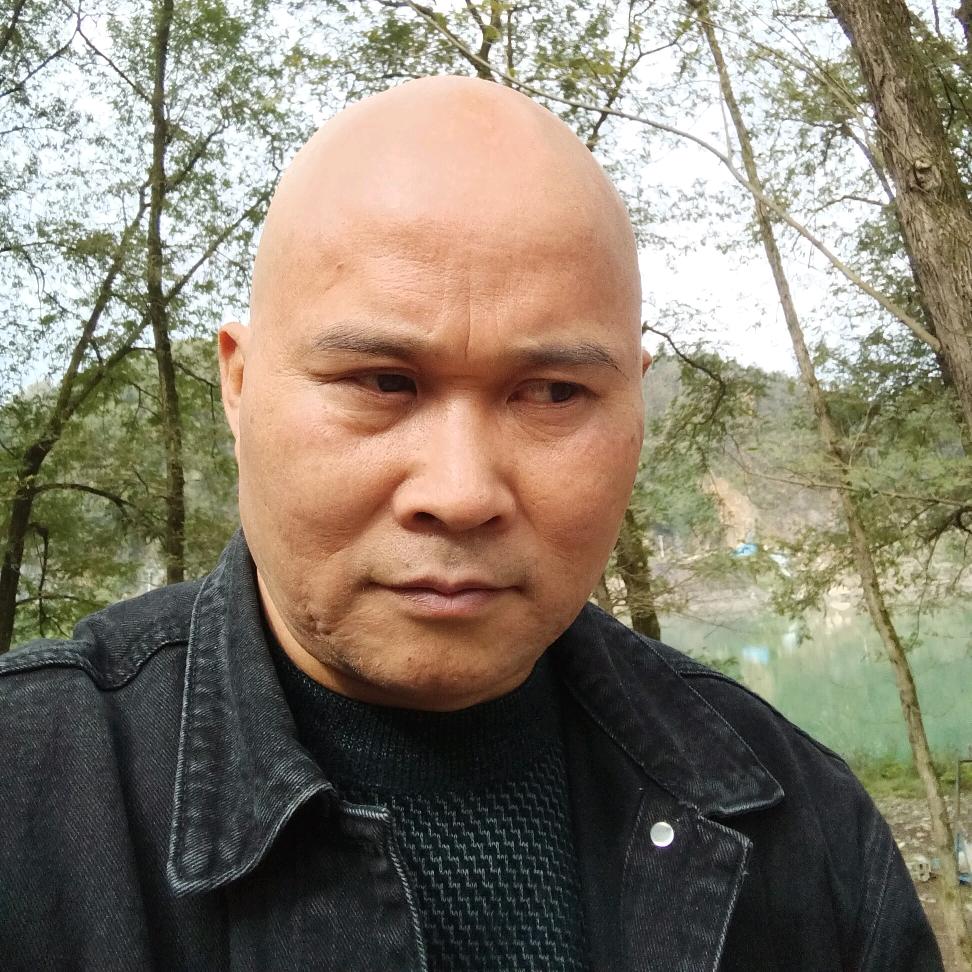 老🦅鹰《等风等雨》