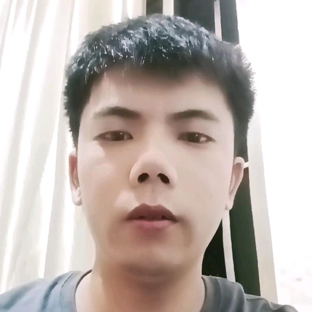 辉狼哥ヾ(o′▽`o)ﾉﾞﾟ .ﾟ