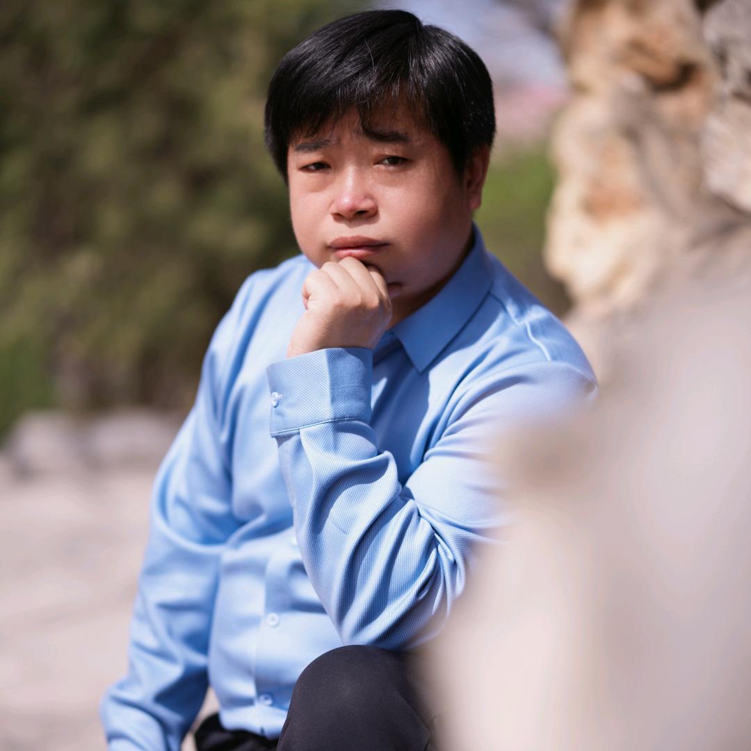 李际光书法头像