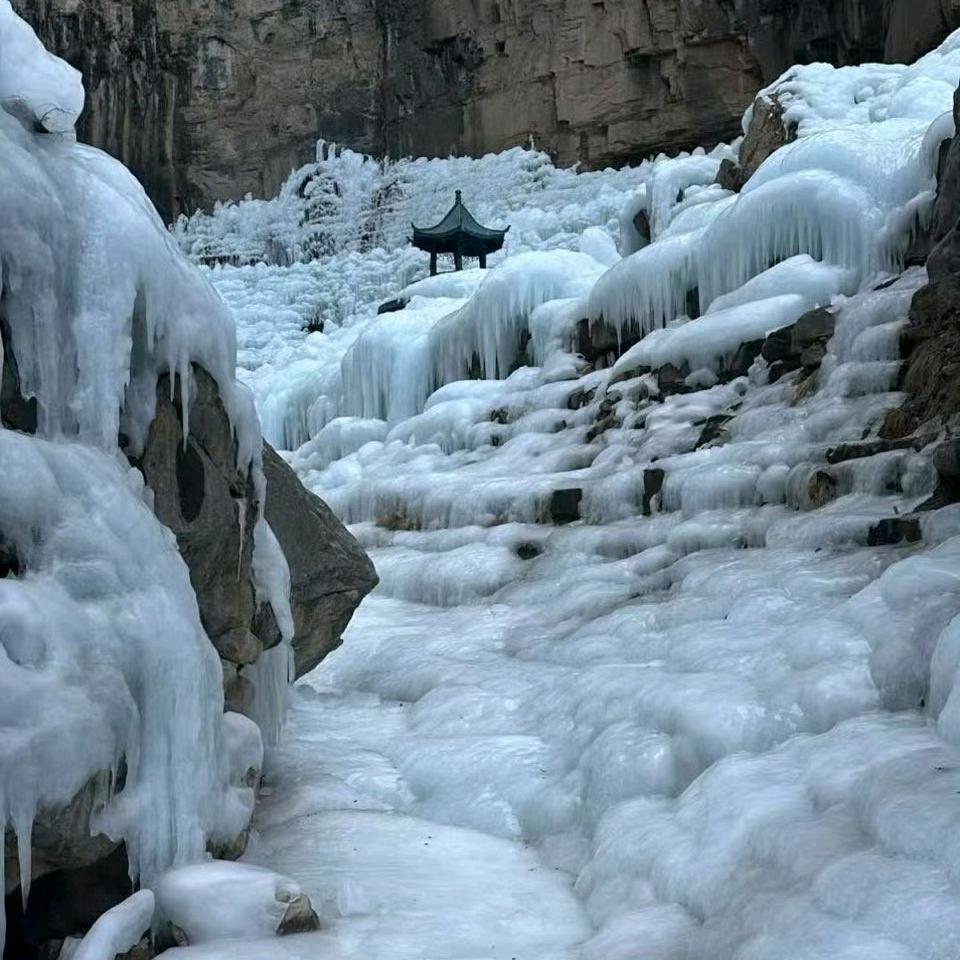 风雪夜归人