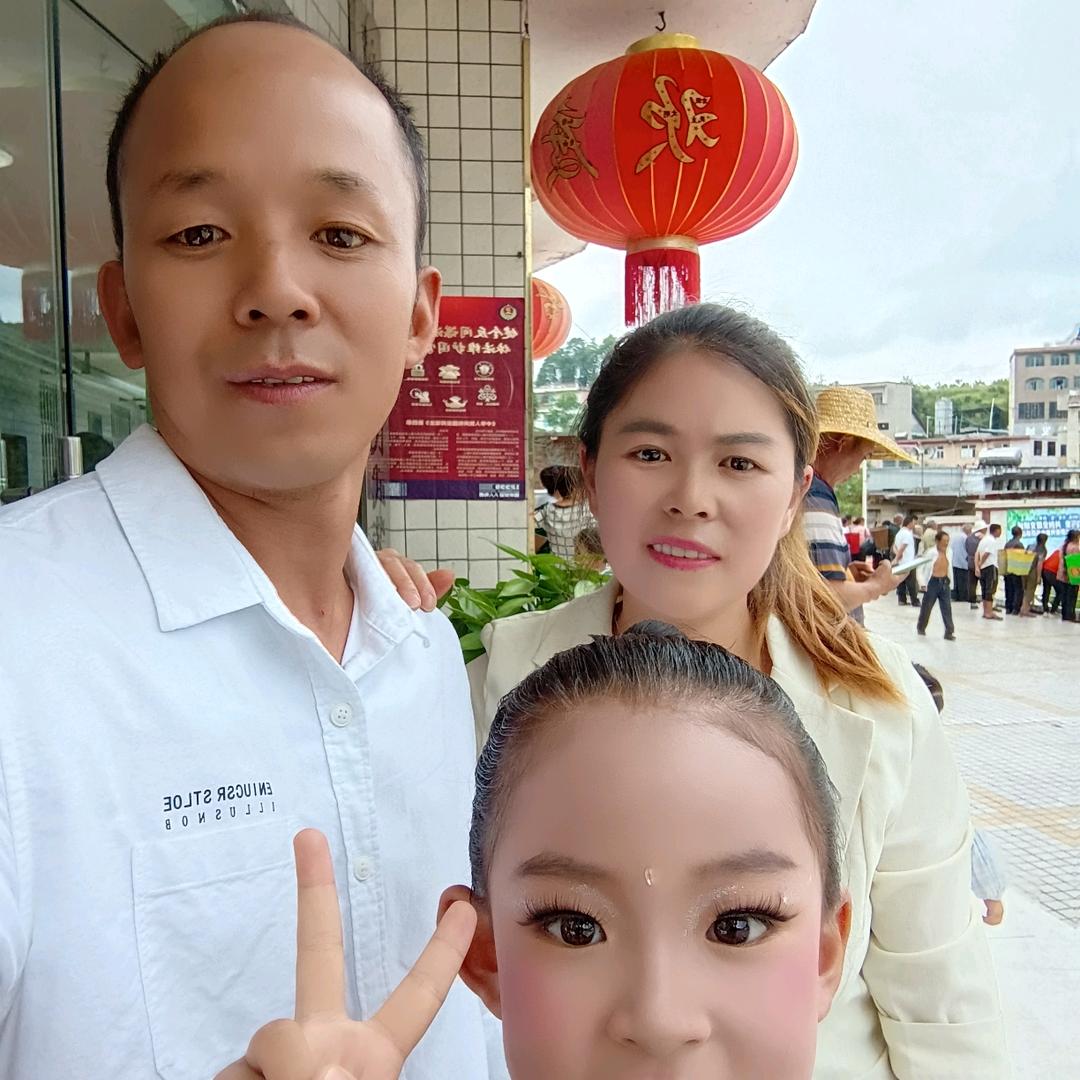 改变自己。
