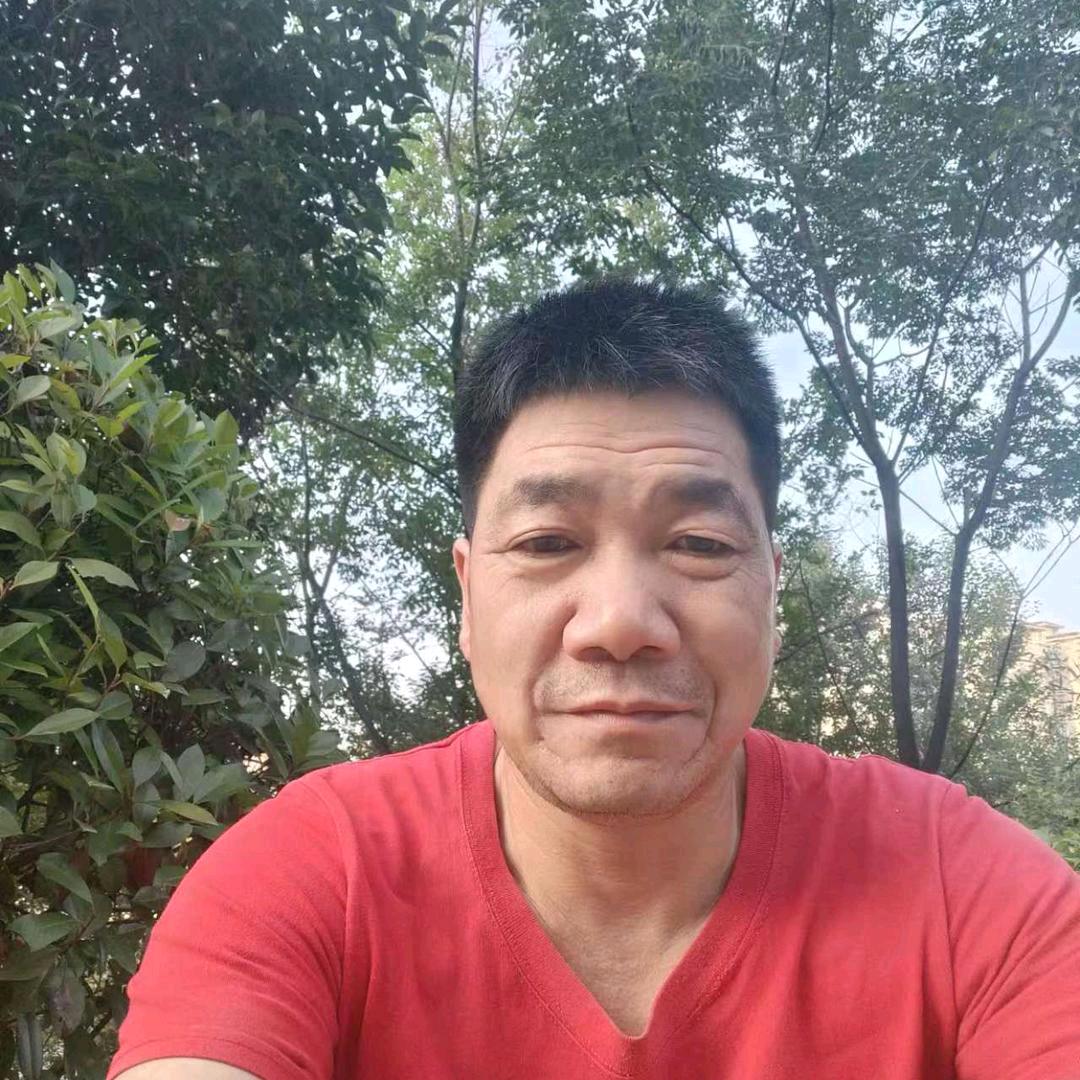 低调哥（山歌大号下午4点40分播号）