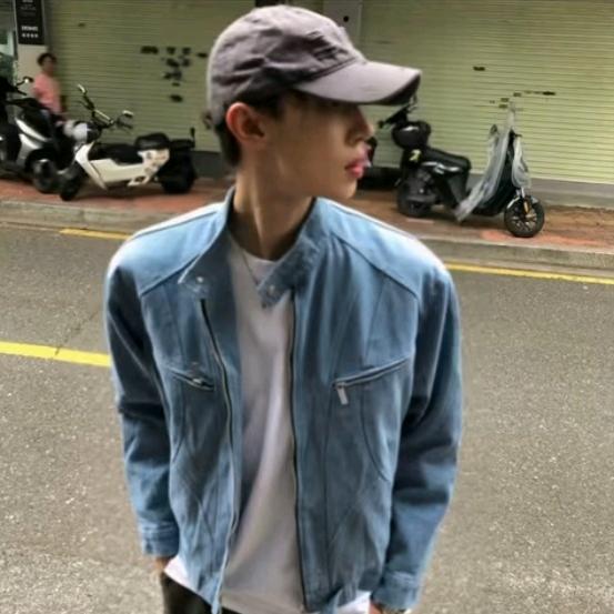 皮衣女感觉都不好惹