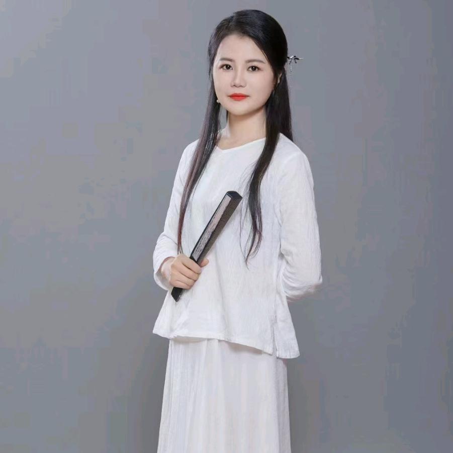 李易琳