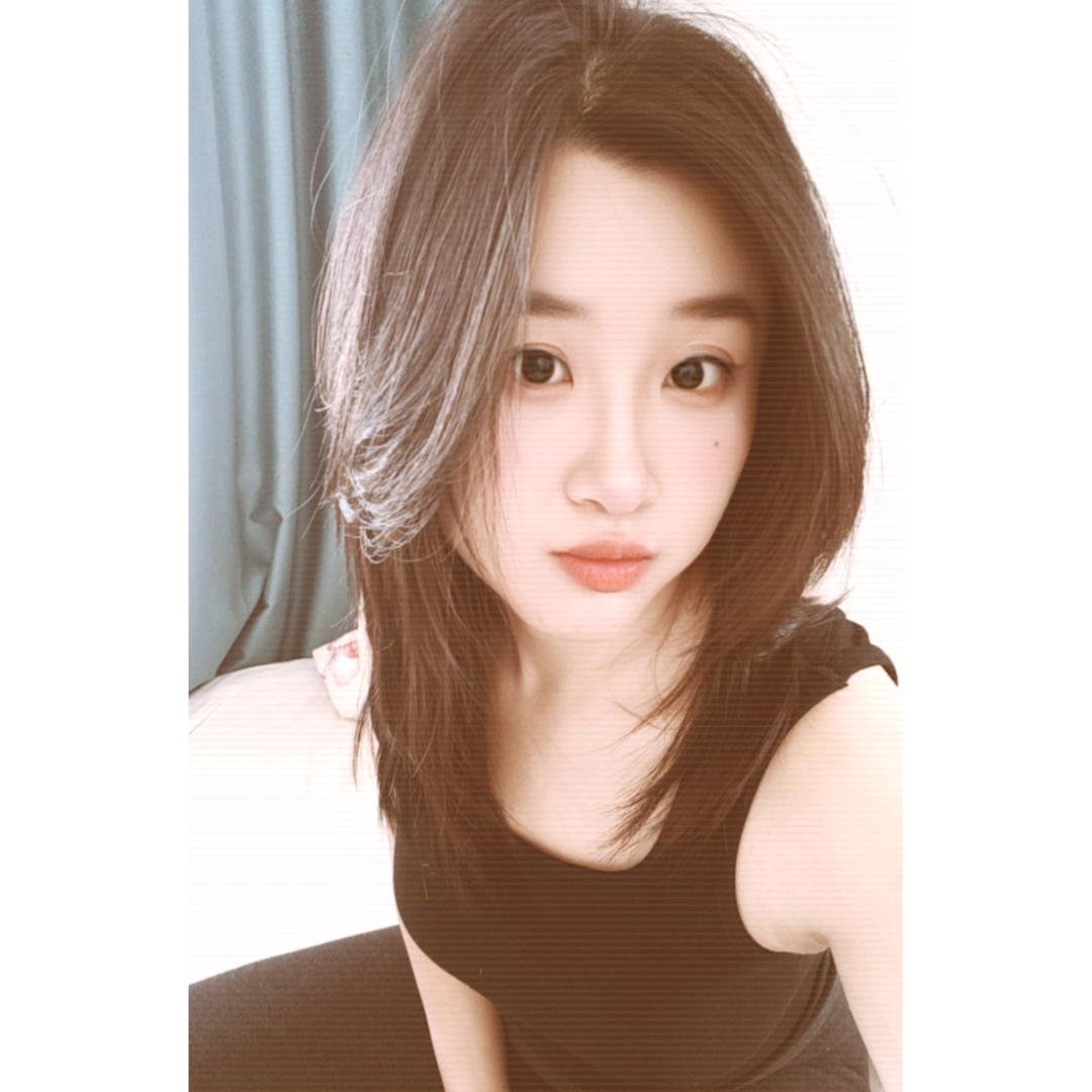 好想跷二郎腿呀